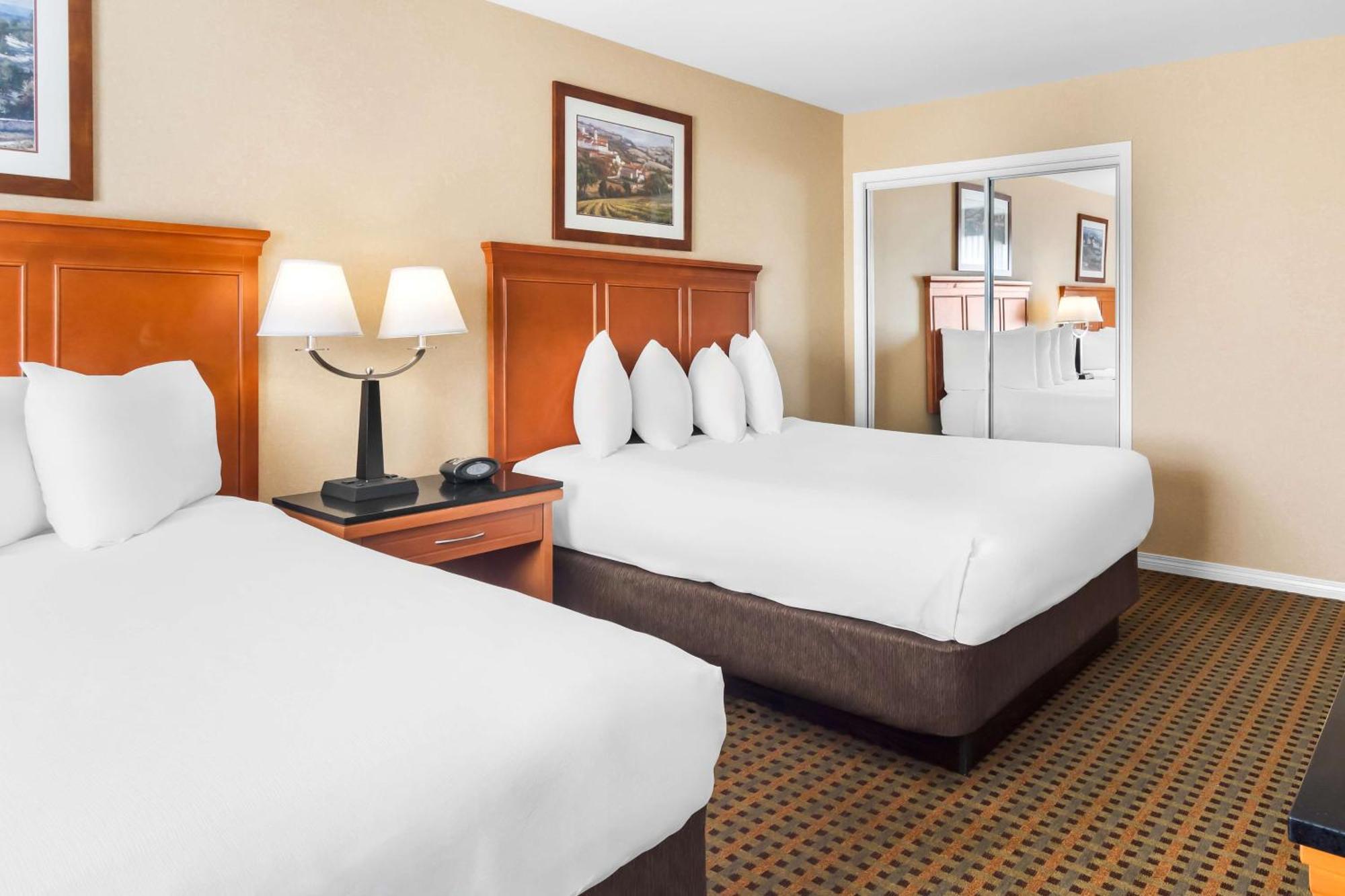 Best Western Plus Osoyoos Hotel&Suites Exterior foto